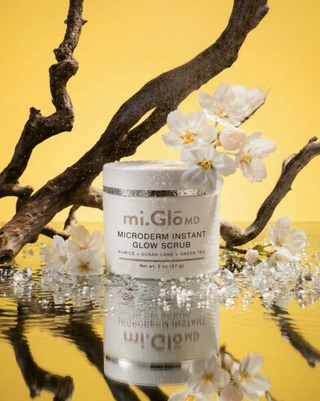 Microderm Instant Glow Scrub - Professional Microdermabrasion Exfoliating Scrub